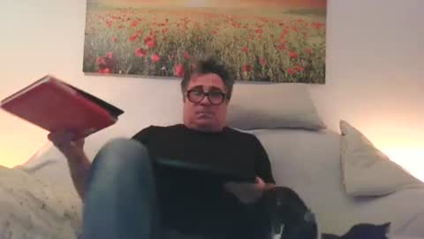 Snapshot of sexurbation chatting on 11-08-25, 03:45 Sexurbation online show from 11-08-25, 03:45