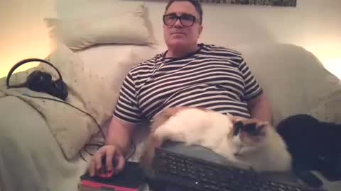 Snapshot of sexurbation chatting on 11-29-25, 06:33 Sexurbation online show from 11-29-25, 06:33