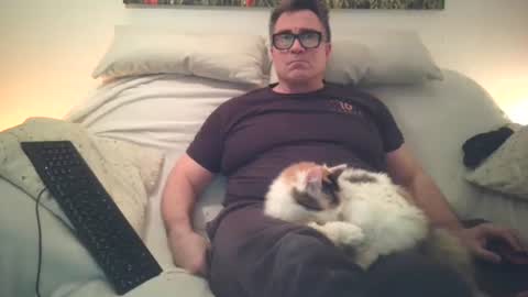 Snapshot of sexurbation chatting on 12-14-25, 08:35 Sexurbation online show from 12-14-25, 08:35