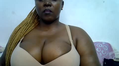 Snapshot of sexxi_ebony chatting on 07-09-26, 11:25 sexxi_ebony online show from 07-09-26, 11:25