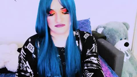 Snapshot of sexxx_queen chatting on 02-14-25, 04:41 sexxx_queen online show from 02-14-25, 04:41