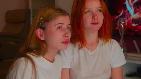 Snapshot of sexxxsirens chatting on 09-13-25, 09:14 Hannah Monica Annie Andrea Eva Lina online show from 09-13-25, 09:14