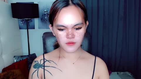 sexxxy_caroline online show from 01-08-25, 11:32