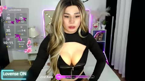 sexxxy_phoenix online show from 03-25-26, 11:05