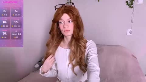 Snapshot of sexxxyalice chatting on 02-27-26, 08:25 Alice 3 online show from 02-27-26, 08:25