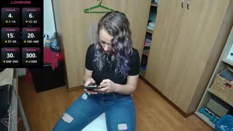 sexxxycrystali online show from 09-10-25, 09:09