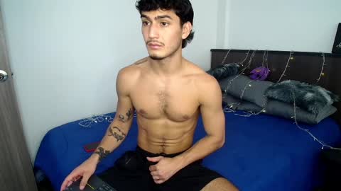 JUAN online show from 04-12-26, 04:56