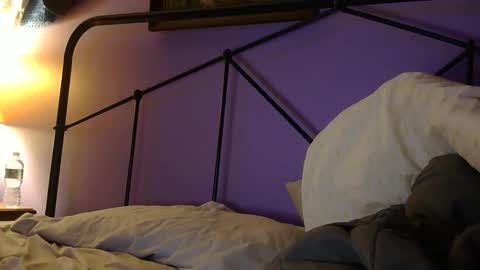 Snapshot of sexxxylibra10 chatting on 11-30-25, 12:20 sexxxylibra10 online show from 11-30-25, 12:20