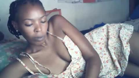 Snapshot of sexxy_curvy23 chatting on 01-16-26, 07:45 sexxy_curvy23 online show from 01-16-26, 07:45