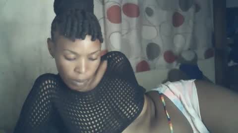 Snapshot of sexxy_curvy23 chatting on 02-01-26, 06:50 sexxy_curvy23 online show from 02-01-26, 06:50