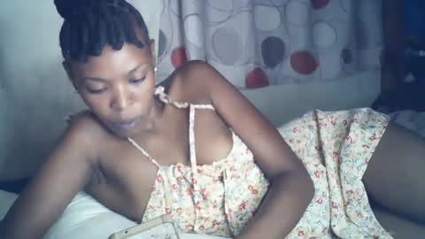 Snapshot of sexxy_curvy23 chatting on 02-06-26, 04:39 sexxy_curvy23 online show from 02-06-26, 04:39