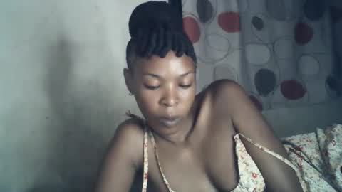 Snapshot of sexxy_curvy23 chatting on 02-08-26, 02:48 sexxy_curvy23 online show from 02-08-26, 02:48