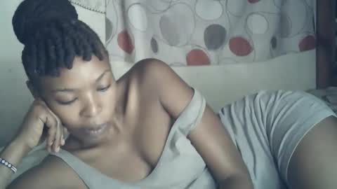 Snapshot of sexxy_curvy23 chatting on 02-13-26, 04:19 sexxy_curvy23 online show from 02-13-26, 04:19