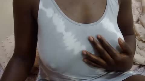 Snapshot of sexxy_maya1 chatting on 10-08-25, 07:50 sexxy_maya1 online show from 10-08-25, 07:50