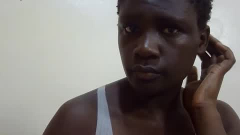 Snapshot of sexxy_maya1 chatting on 10-18-25, 09:32 sexxy_maya1 online show from 10-18-25, 09:32