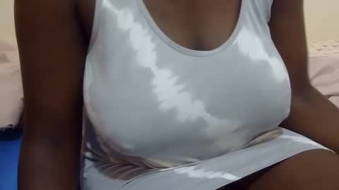 sexxy_maya1 online show from 12-18-25, 07:14