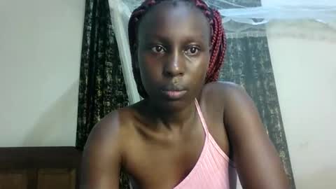 Snapshot of sexxy_melmine chatting on 05-06-26, 01:03 Dolly online show from 05-06-26, 01:03