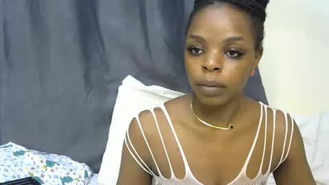 Snapshot of sexxy_montana chatting on 04-19-26, 05:56 sexxy_montana online show from 04-19-26, 05:56