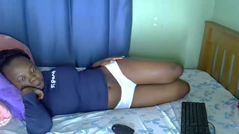 African Queen online show from 09-30-25, 07:24