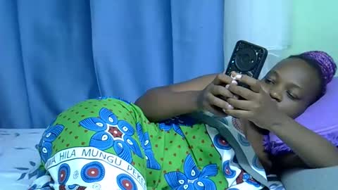 African Queen online show from 04-12-26, 05:07