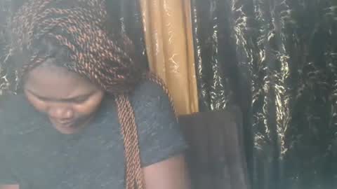 sexxypritty online show from 06-25-26, 07:29