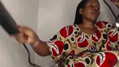 Snapshot of sexxywider_ebony chatting on 05-03-26, 06:47 sexxywide ebony online show from 05-03-26, 06:47