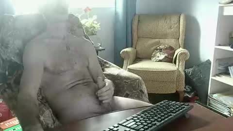 Snapshot of sexy0062 chatting on 11-27-25, 05:04 sexy0062 online show from 11-27-25, 05:04