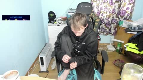 Snapshot of sexy432629 chatting on 01-16-25, 02:51 evry tip help me to buy a new car 111-1111-111111 tk online show from 01-16-25, 02:51