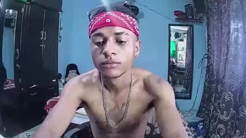 Sebastian online show from 04-12-26, 06:02