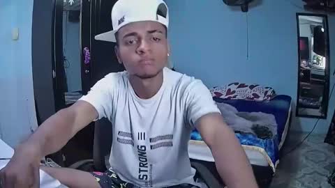 Sebastian online show from 04-17-26, 10:35