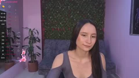 Snapshot of sexy_ailin chatting on 06-27-26, 10:53 Ailin online show from 06-27-26, 10:53