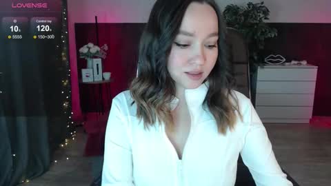 Snapshot of sexy_alexxia chatting on 10-09-25, 12:03 Alexia online show from 10-09-25, 12:03