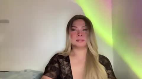 Snapshot of sexy_and_iknewit chatting on 01-11-26, 04:06 BREANNA online show from 01-11-26, 04:06