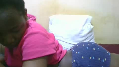 Reshia online show from 10-27-25, 05:55