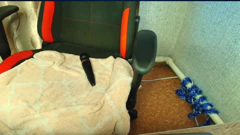 Jessica  Face only in pvt or in snapchat Dont ask more.... online show from 02-14-25, 01:40