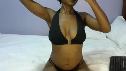 Snapshot of sexy_b7 chatting on 07-20-26, 02:04 kiki online show from 07-20-26, 02:04