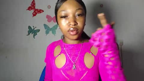 Snapshot of sexy_bluey247 chatting on 02-20-26, 06:48 sexy_bluey247 online show from 02-20-26, 06:48