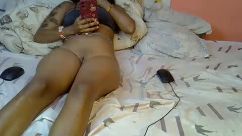 Snapshot of sexy_bree003 chatting on 11-09-25, 05:06 bridget online show from 11-09-25, 05:06