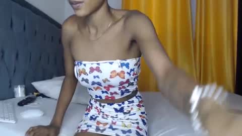 Snapshot of sexy_browniexx chatting on 03-12-25, 10:26 brownie online show from 03-12-25, 10:26