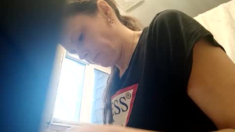 sexy_brunette8826 online show from 04-08-26, 01:16