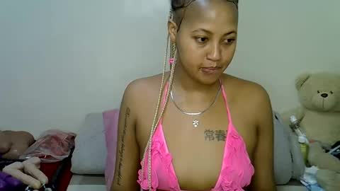 Snapshot of sexy_bubbie01 chatting on 05-05-26, 10:34 sexy_bubbie01 online show from 05-05-26, 10:34