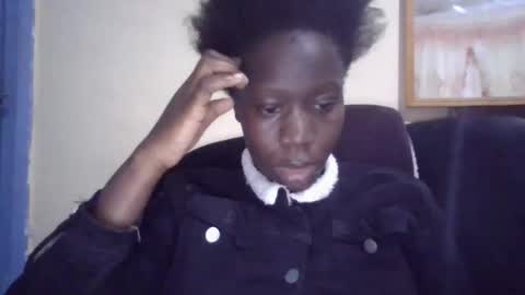 sexy_butty01 online show from 10-16-25, 09:05