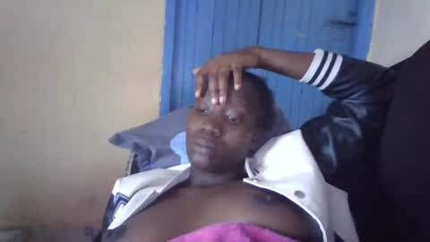 sexy_butty01 online show from 01-14-26, 01:44