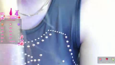 Snapshot of sexy_couple_xx1 chatting on 09-17-25, 07:15 sexy_couple_xx1 online show from 09-17-25, 07:15