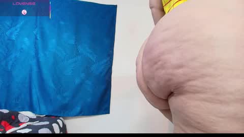 karla           instagram  online show from 01-07-26, 04:31