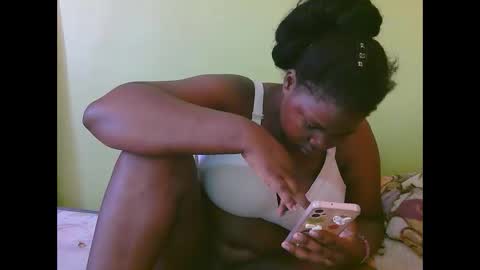 Snapshot of sexy_divana chatting on 02-16-25, 07:15 sexy_divana online show from 02-16-25, 07:15