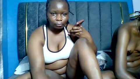 Snapshot of sexy_divas55 chatting on 07-19-26, 03:38 sexy_divas55 online show from 07-19-26, 03:38