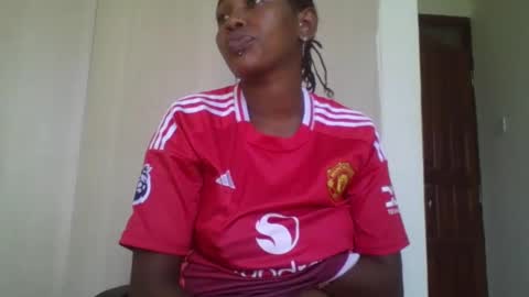 Snapshot of sexy_ebony_bliss chatting on 01-24-25, 04:37 adasa online show from 01-24-25, 04:37