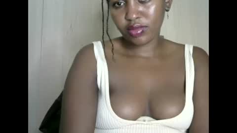 Snapshot of sexy_ebony_bliss chatting on 01-31-25, 02:37 adasa online show from 01-31-25, 02:37