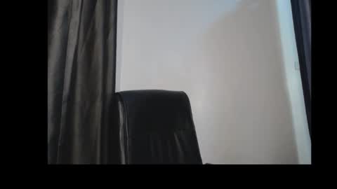 Snapshot of sexy_ebonygirl_ chatting on 01-17-26, 09:36 Clara online show from 01-17-26, 09:36